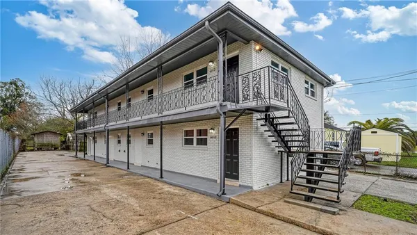 $1,300 | 6612 Dauphine Street, Arabi, LA 70032