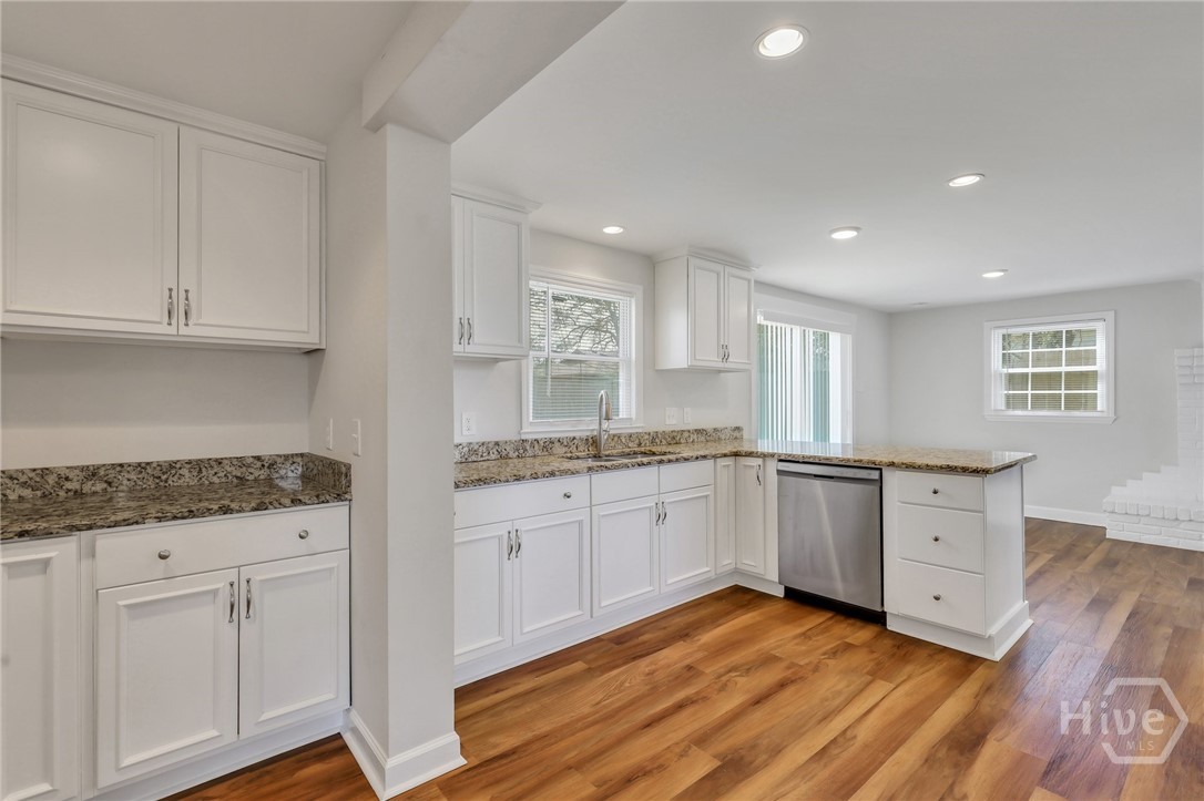 1024 Cheryl Street Savannah, GA 31410 - Photo 13 of 41