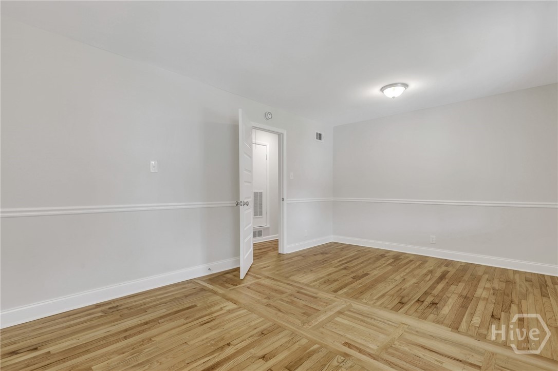 1024 Cheryl Street Savannah, GA 31410 - Photo 29 of 41