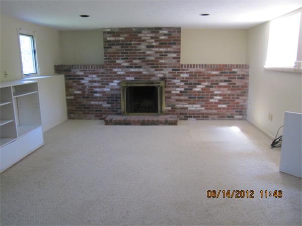 25 Michael Road, Unit 25 Bridgewater, MA 02324 - Photo 4 of 8 Gallery Image 4