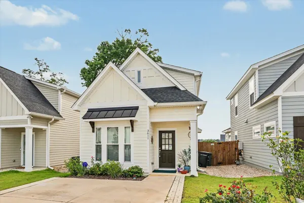 $337,000 | 3611 Meadow Vista Lane, Tallahassee, FL 32308
