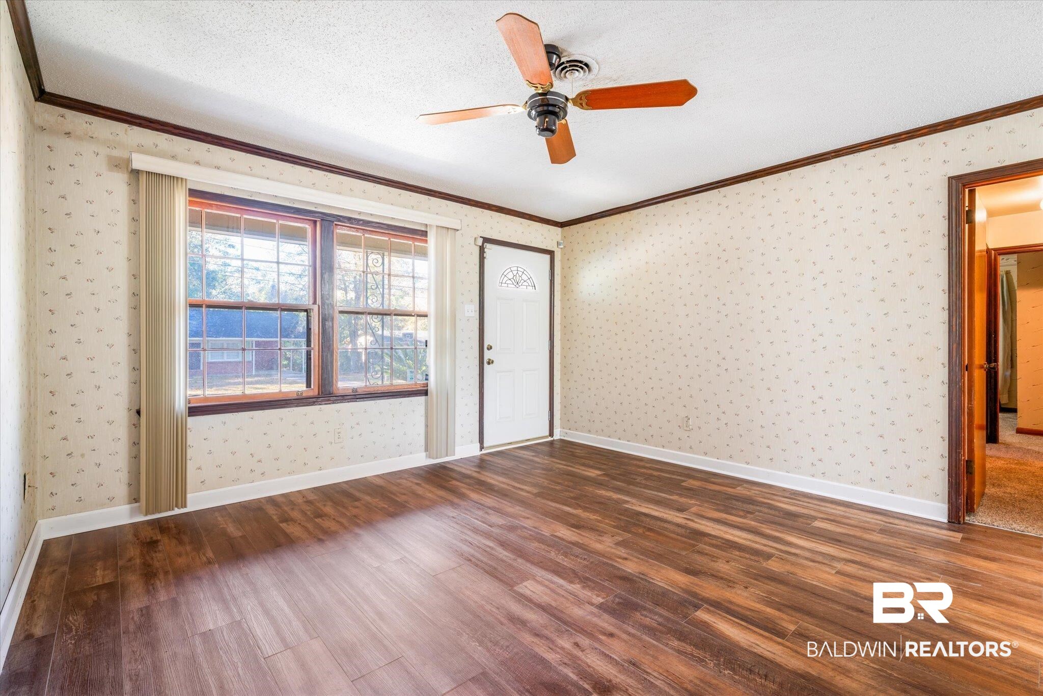 3019 Curry Drive West Mobile, AL 36605 - Photo 3 of 19 Living Room