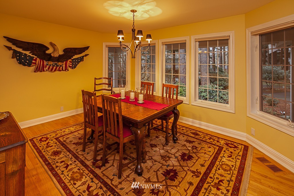 353 Viewcrest Road Bellingham, WA 98229 - Photo 8 of 15