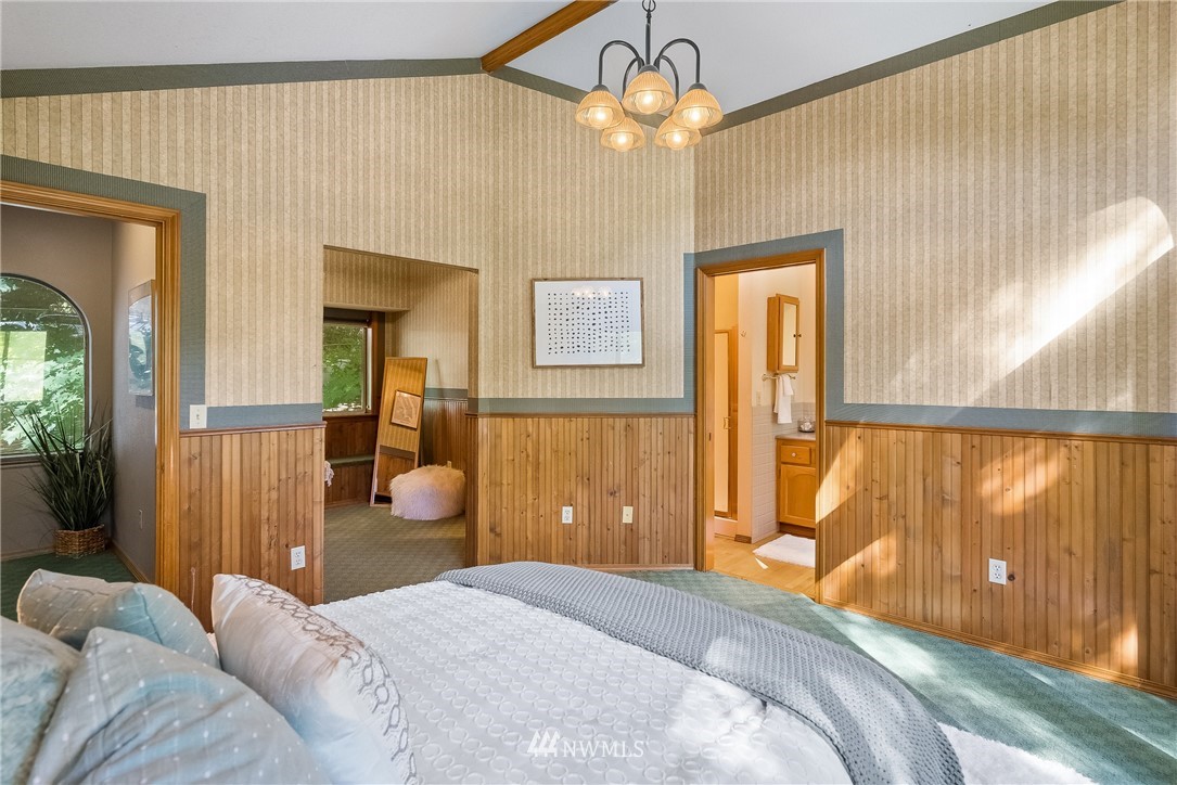 4920 Raccoon Valley Road Southeast Olympia, WA 98513 - Photo 21 of 40 Gallery Image 21