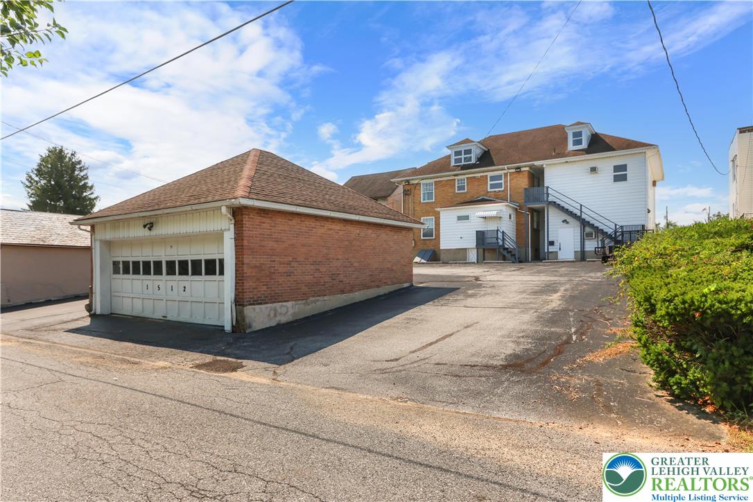 1512 West Broad Street Bethlehem, PA 18018 - Photo 4 of 50 a view of a house with a yard