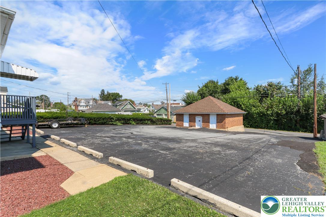 1512 West Broad Street Bethlehem, PA 18018 - Photo 5 of 50 a view of a house with a yard