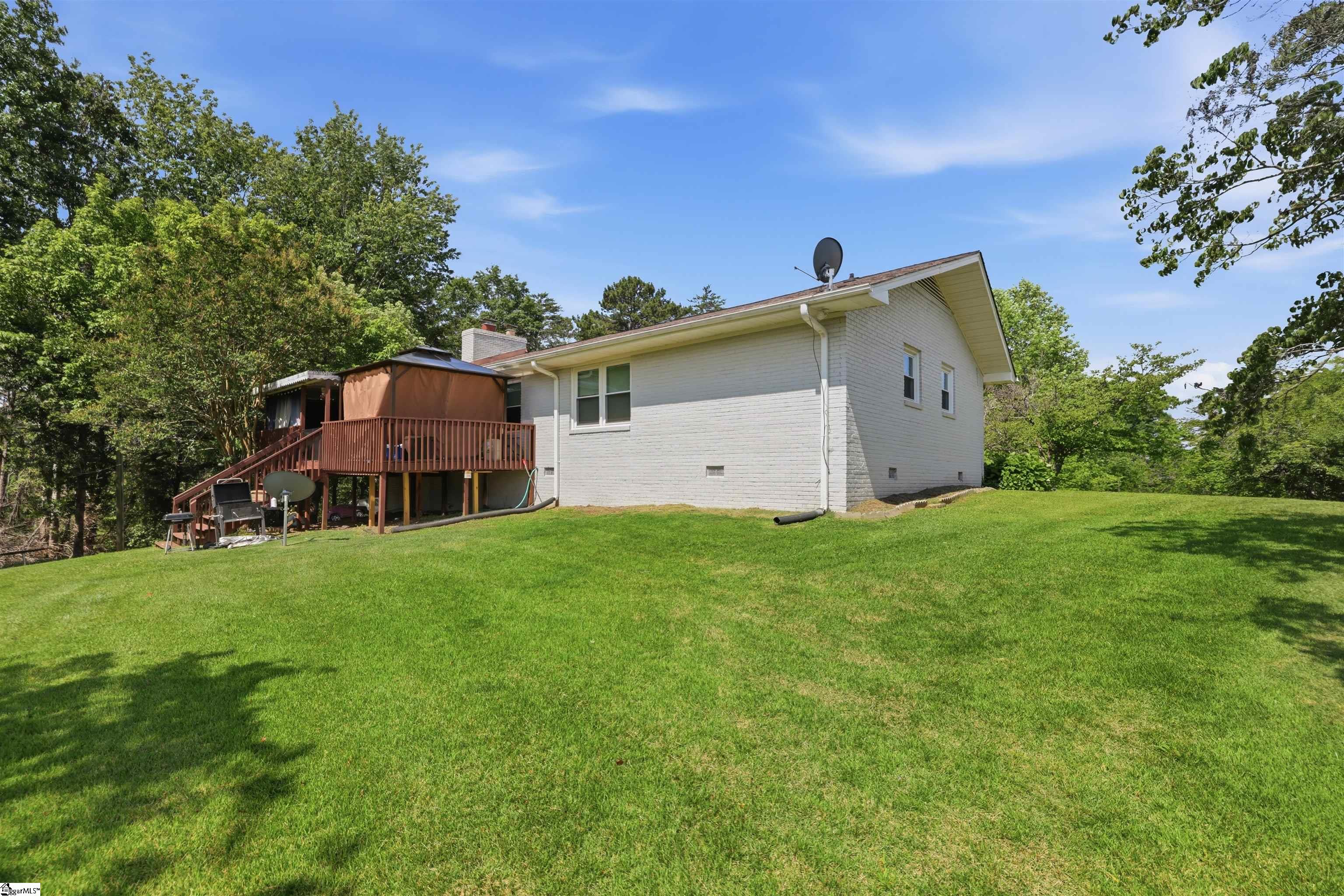 196 Raines Road Easley, SC 29640 - Photo 4 of 41