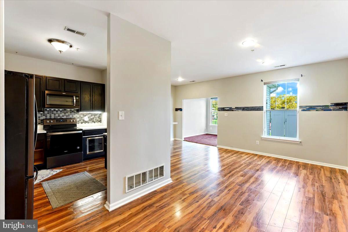 45 Old Cedarbrook Road Wyncote, PA 19095 - Photo 8 of 44