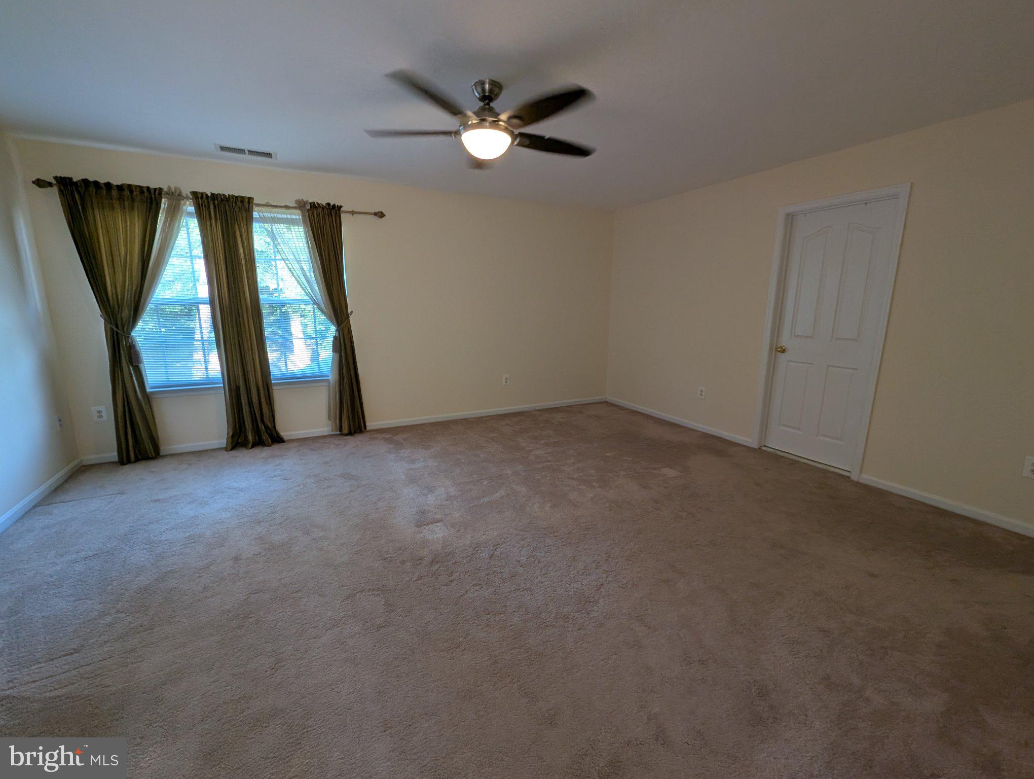 13003 Alpenhorn Way Silver Spring, MD 20904 - Photo 38 of 70 Spacious room with natural light.