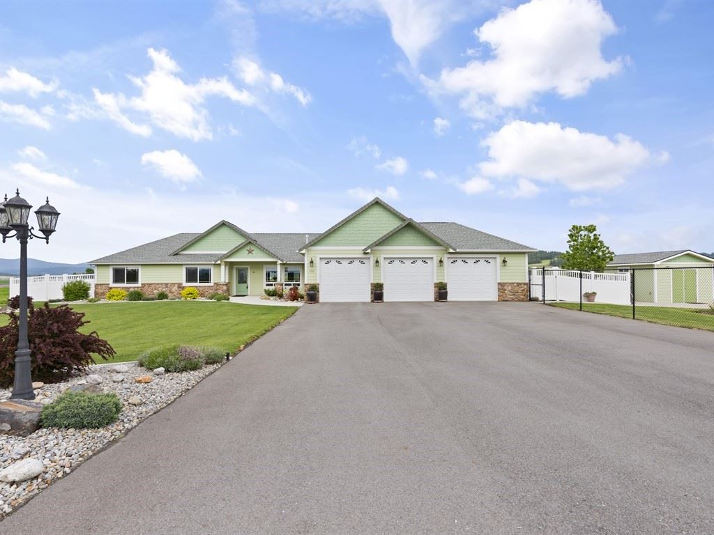 7004 East Peone Road Mead, WA 99021 - Photo 2 of 20