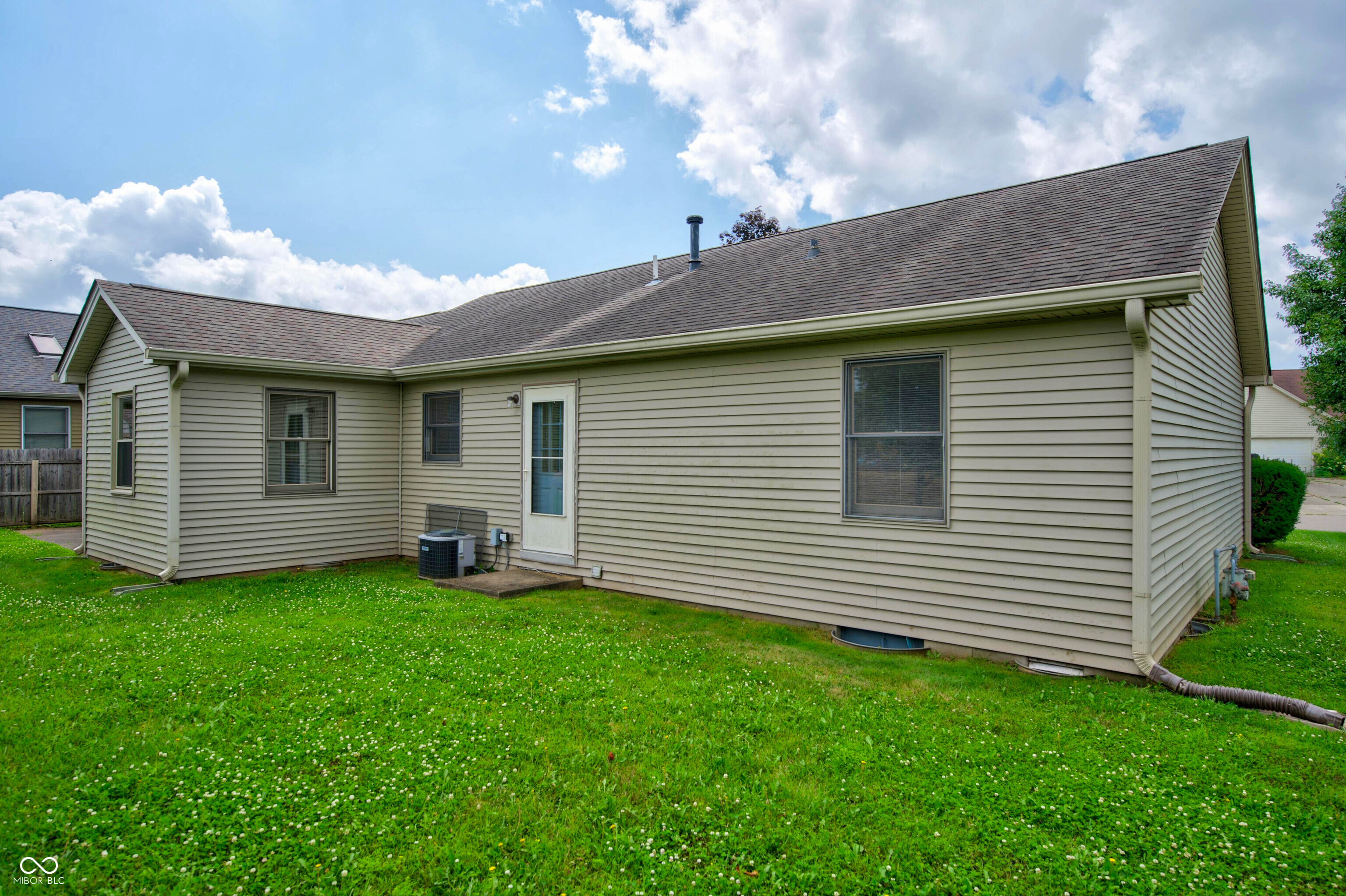 2530 Cedar Ridge Drive Columbus, IN 47203 - Photo 39 of 48