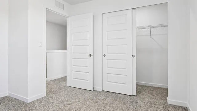 $393,990 | 130 Cornerstone Crossing, Hampshire, IL 60140