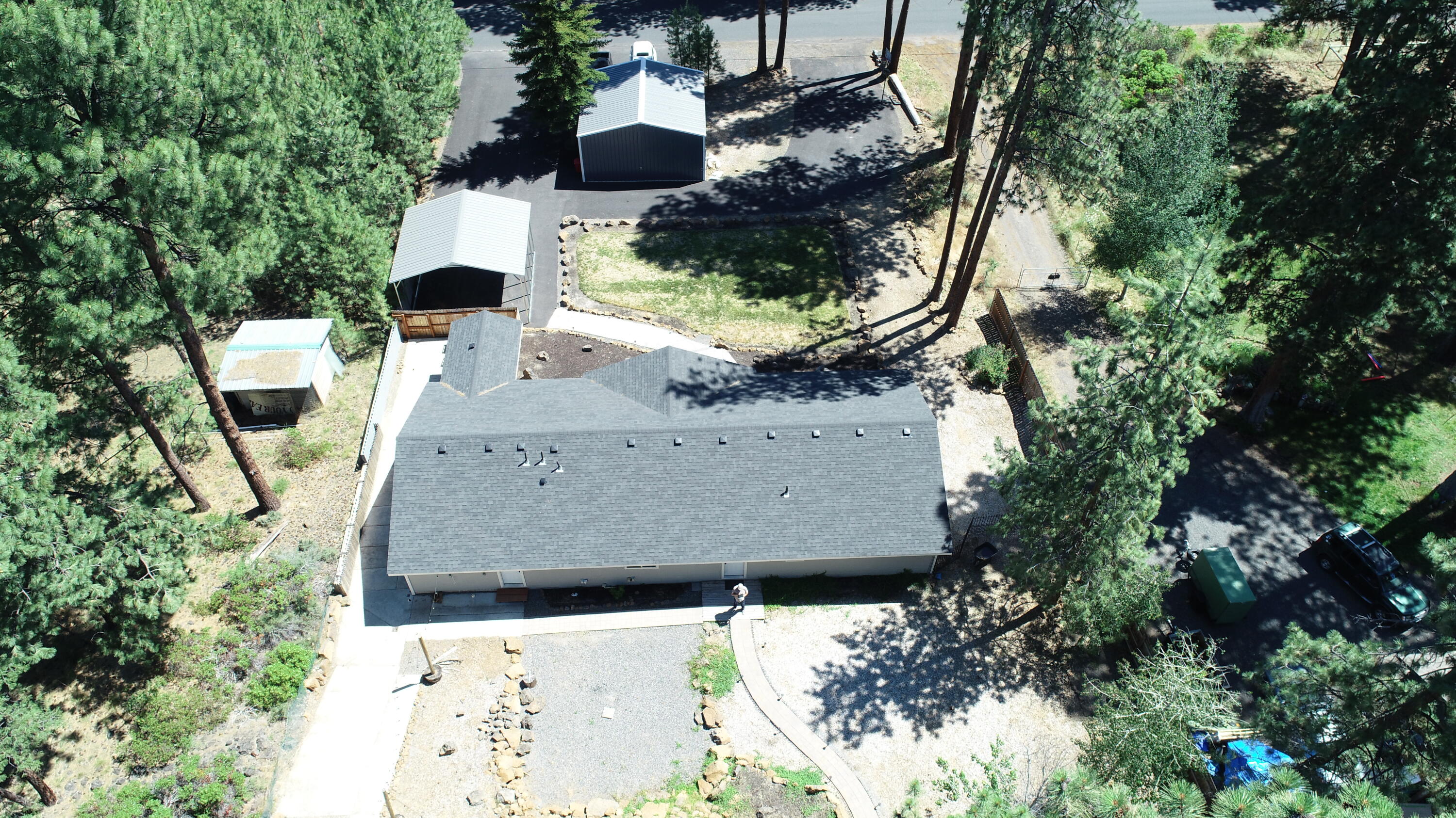 60141 Agate Road Bend, OR 97702 - Photo 29 of 34 DJI_0011