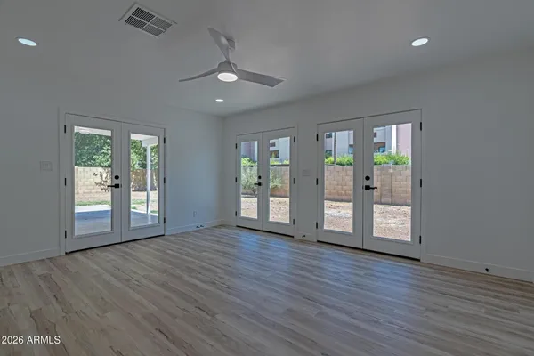 $3,939 | 3035 East Heatherbrae Drive, Phoenix, AZ 85016
