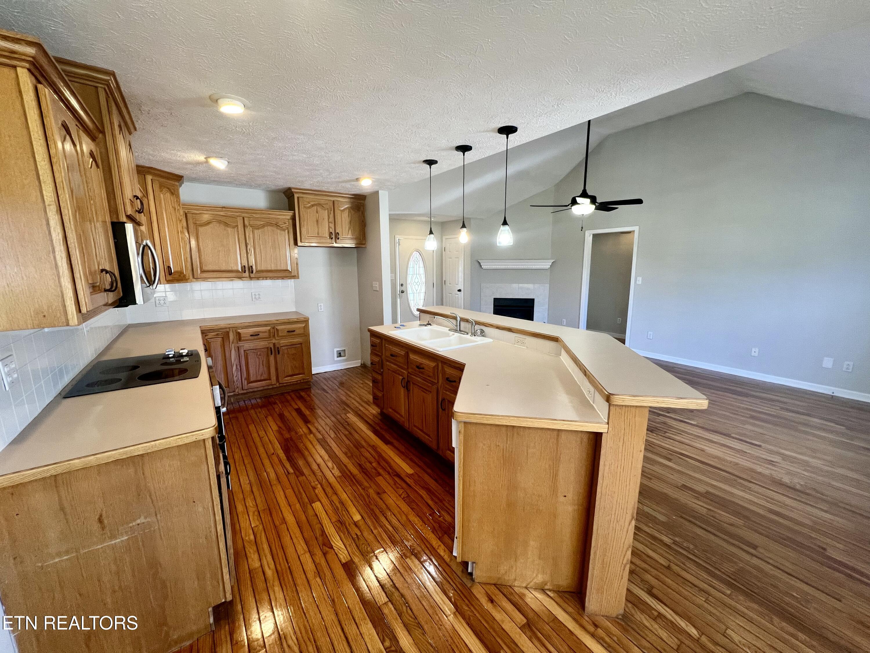 265 Pecan Circle Plainview, TN 37721 - Photo 12 of 31 IMG_0340