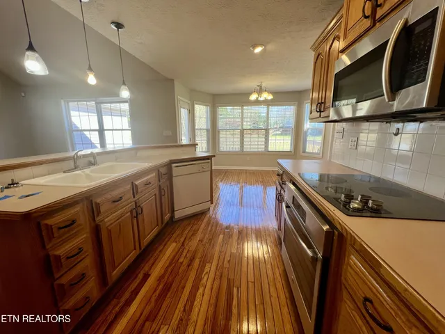 $340,000 | 265 Pecan Circle, Plainview, TN 37721