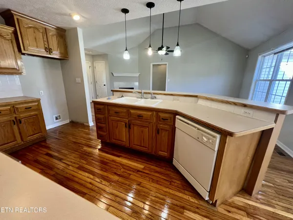 $340,000 | 265 Pecan Circle, Plainview, TN 37721