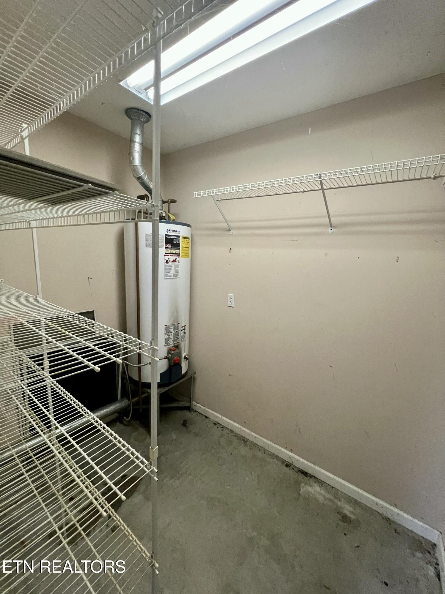 265 Pecan Circle Plainview, TN 37721 - Photo 28 of 31 IMG_0356