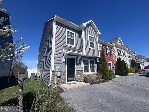 $330,000 | 576 Thumper Drive, Ranson, WV 25438