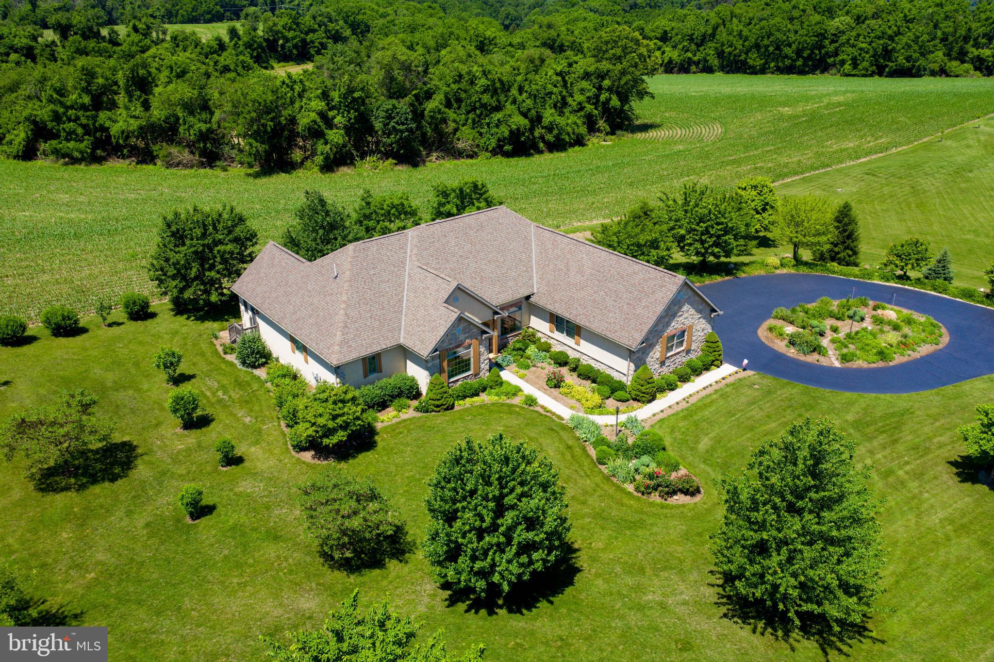 988 Hillview Road Hellam, PA 17406 - Photo 1 of 64 Gallery Image 1