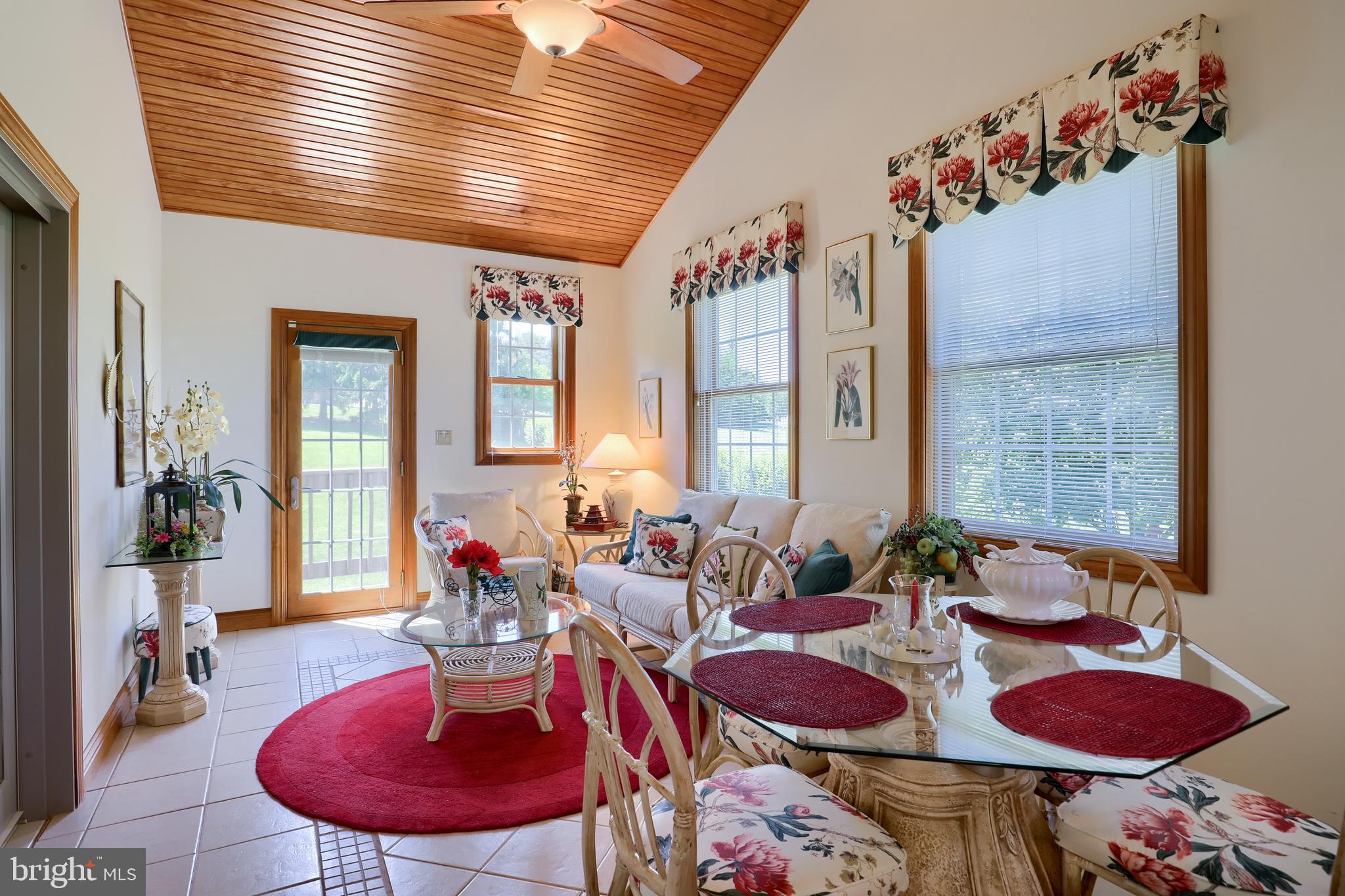 988 Hillview Road Hellam, PA 17406 - Photo 38 of 64 Gallery Image 38