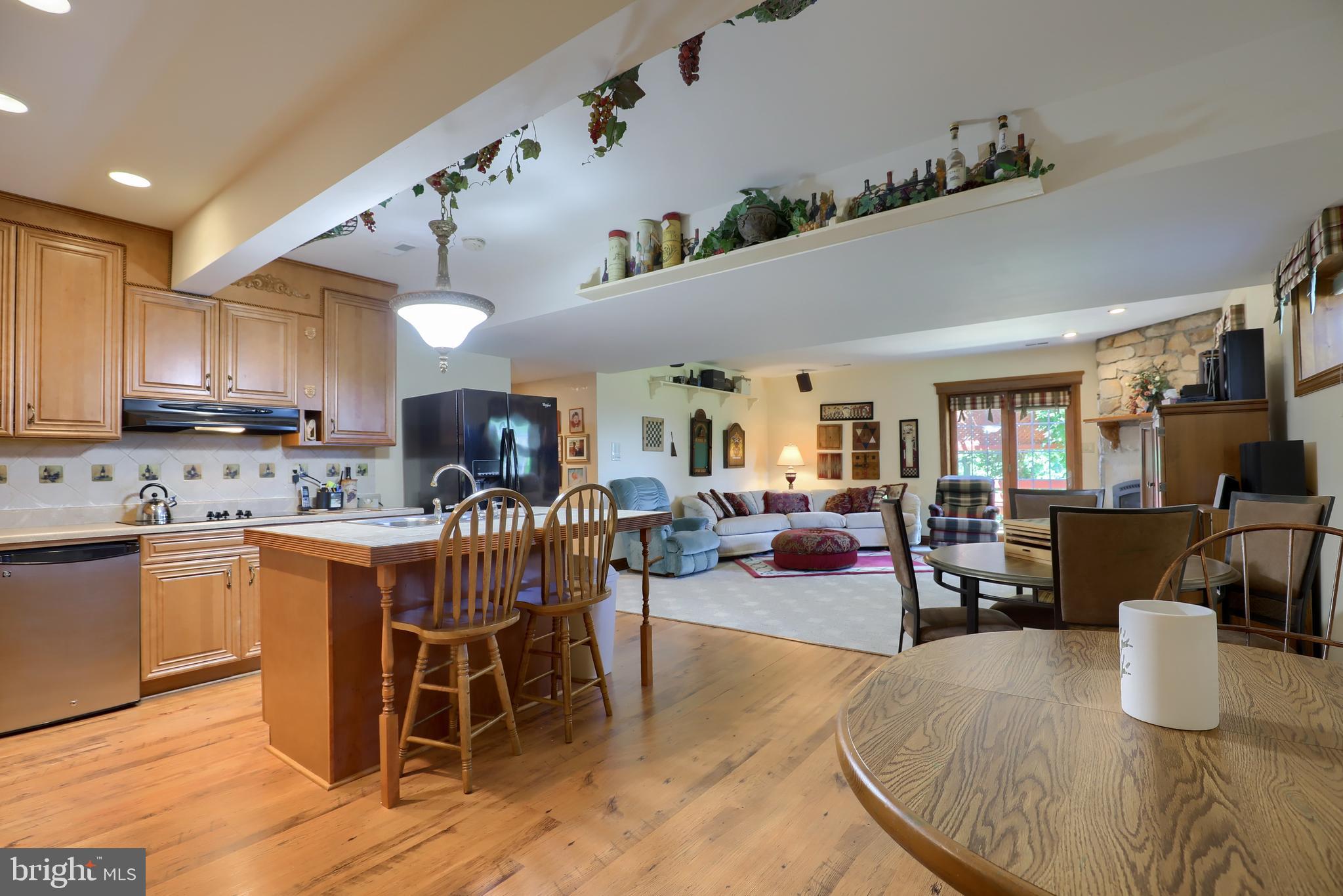 988 Hillview Road Hellam, PA 17406 - Photo 48 of 64 Gallery Image 48