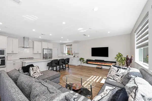 $699,000 | 6024 Meru Way, Roseville, CA 95747