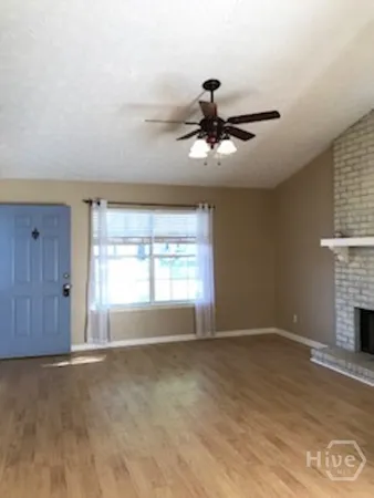 $1,950 | 348 Sterling Creek Drive, Richmond Hill, GA 31324