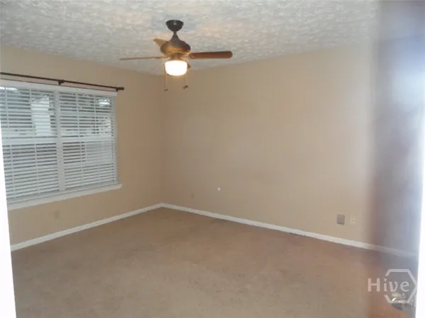$1,950 | 348 Sterling Creek Drive, Richmond Hill, GA 31324