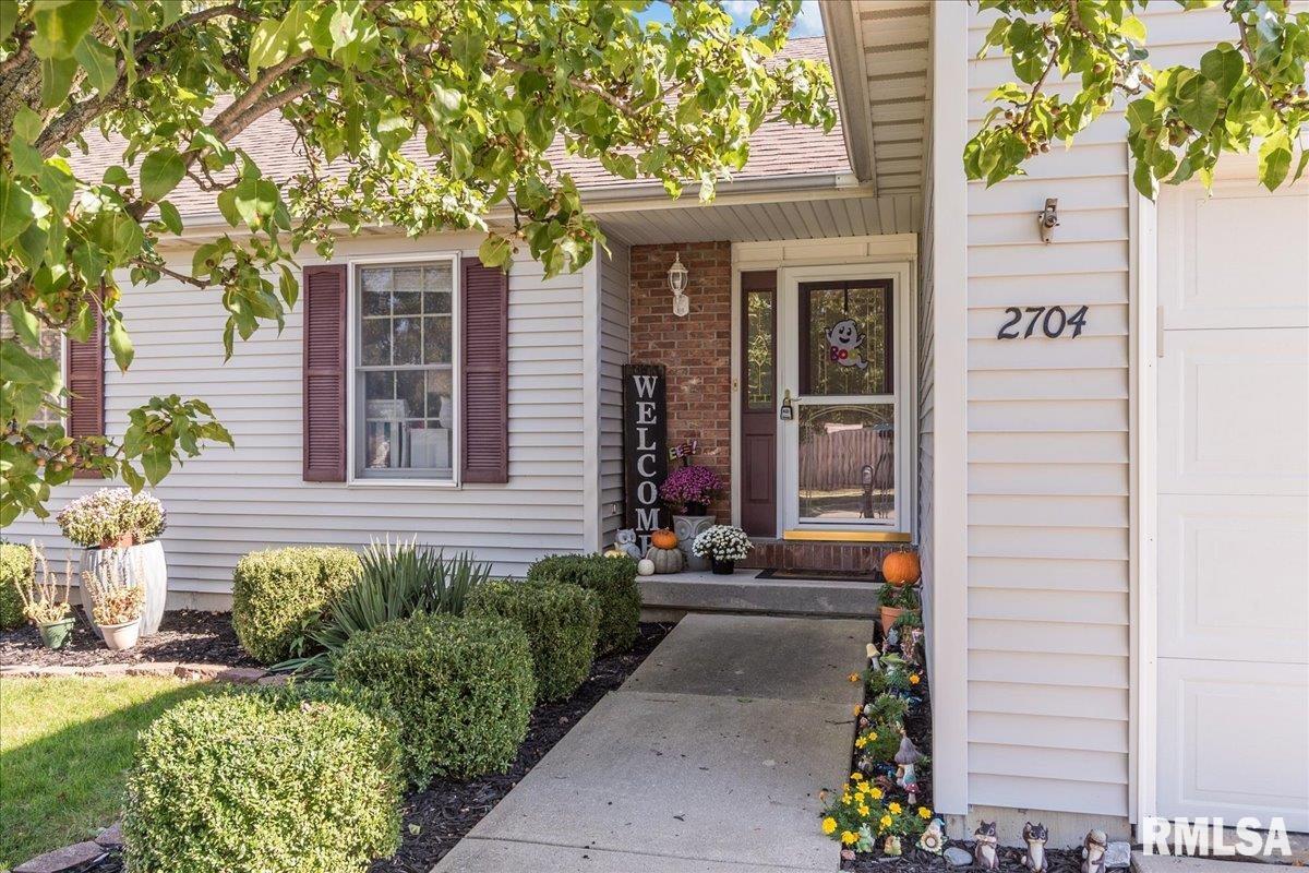 2704 Warrior Boulevard Springfield, IL 62712 - Photo 4 of 35 Gallery Image 4