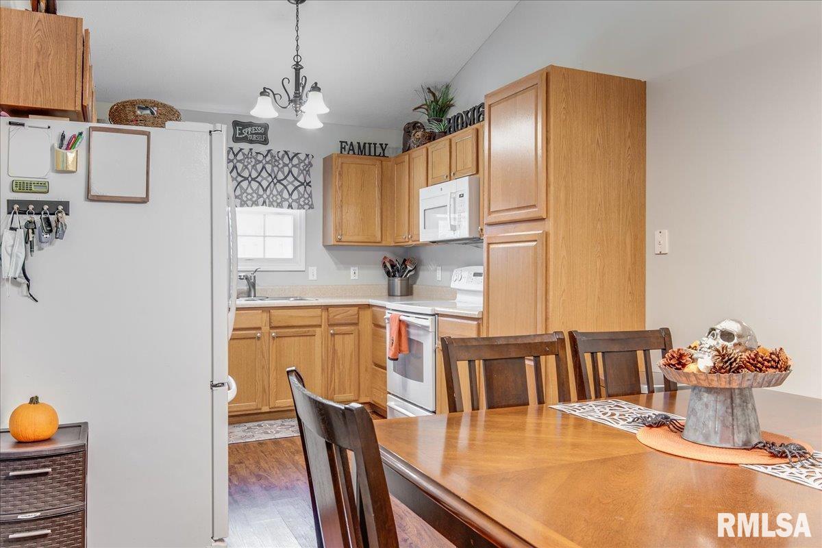 2704 Warrior Boulevard Springfield, IL 62712 - Photo 10 of 35 Gallery Image 10