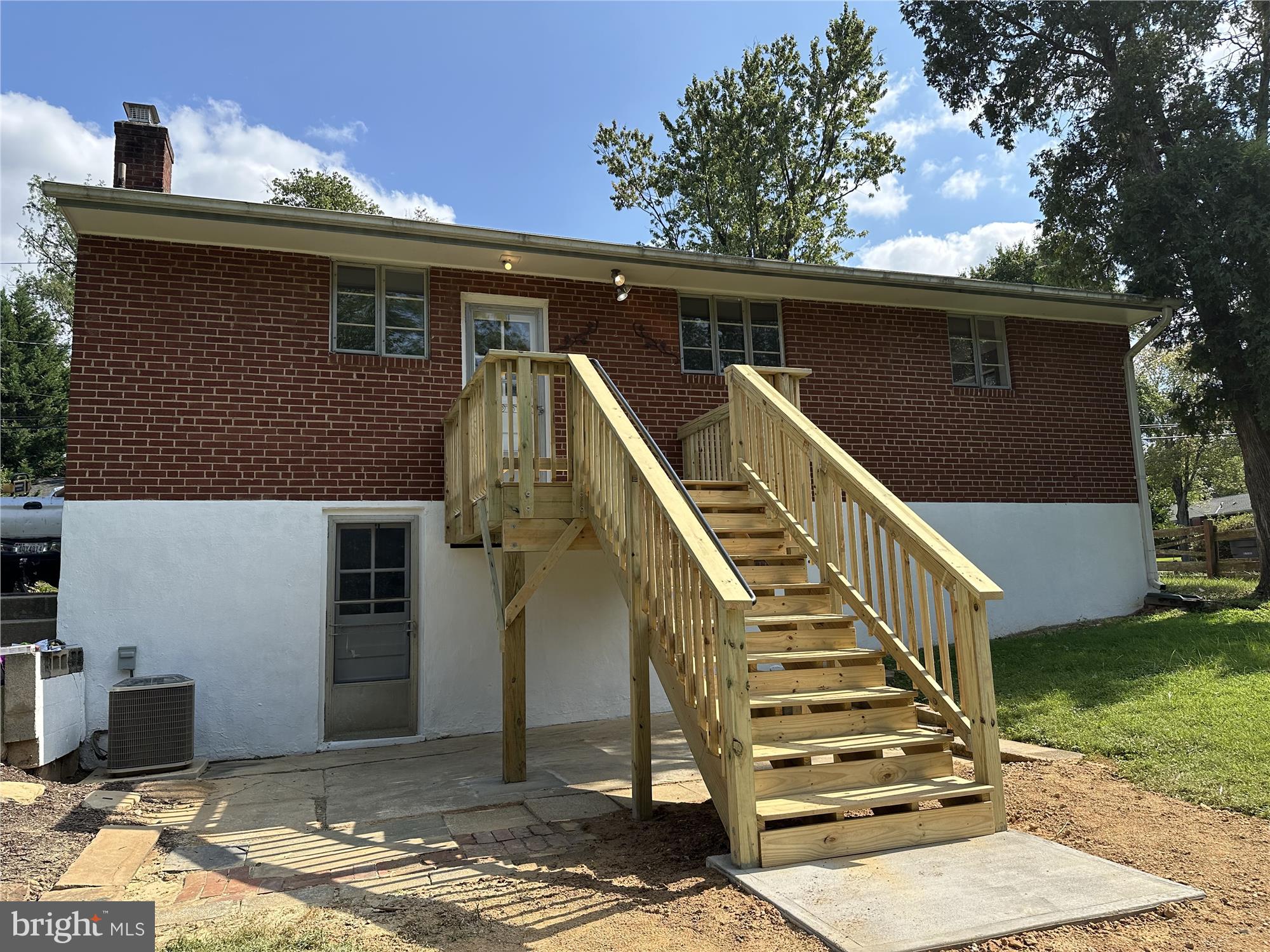 1402 Thornden Road Rockville, MD 20851 - Photo 34 of 39 Gallery Image 34