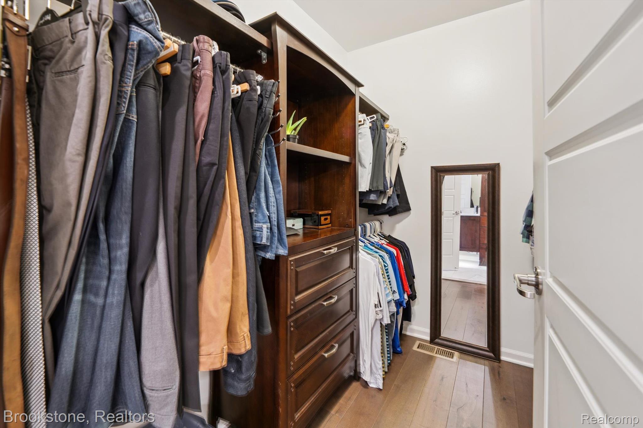 3628 Winding Brk Circle Rochester, MI 48309 - Photo 22 of 57 One of two walk-in closets in primary suite