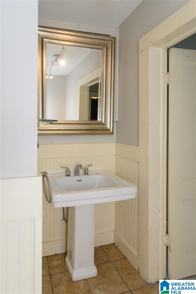 4232 4th Avenue South Birmingham, AL 35222 - Photo 35 of 37