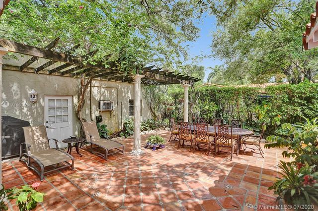 $1,000,000 | 1603 Granada Boulevard, Coral Gables, FL 33134