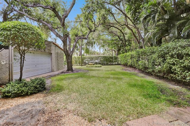 $1,000,000 | 1603 Granada Boulevard, Coral Gables, FL 33134