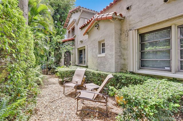 $1,000,000 | 1603 Granada Boulevard, Coral Gables, FL 33134