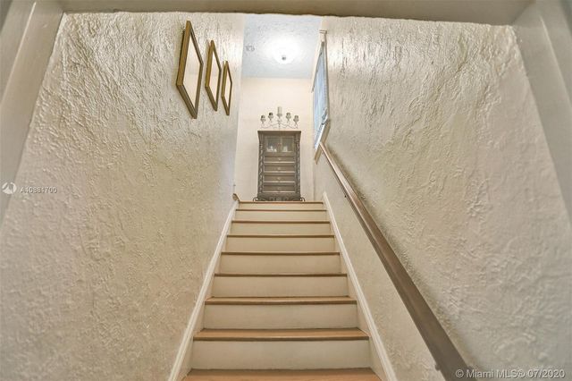 $1,000,000 | 1603 Granada Boulevard, Coral Gables, FL 33134