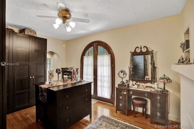 $1,000,000 | 1603 Granada Boulevard, Coral Gables, FL 33134