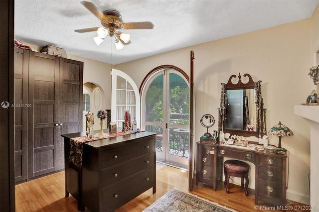 $1,000,000 | 1603 Granada Boulevard, Coral Gables, FL 33134