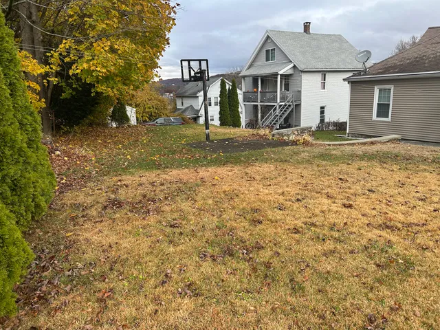 $299,000 | 79 Ward Street, Naugatuck, CT 06770