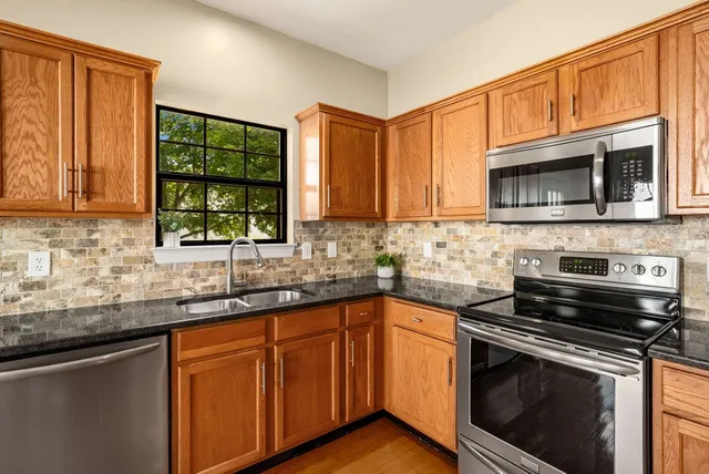 $465,000 | 7737 Poplar Ridge Drive, Nashville, TN 37221