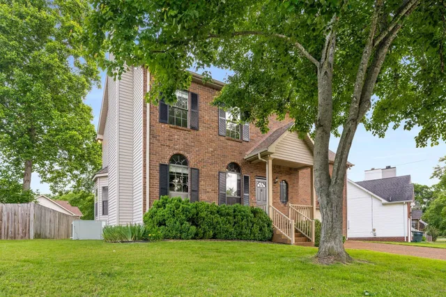 $465,000 | 7737 Poplar Ridge Drive, Nashville, TN 37221