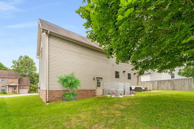 $465,000 | 7737 Poplar Ridge Drive, Nashville, TN 37221