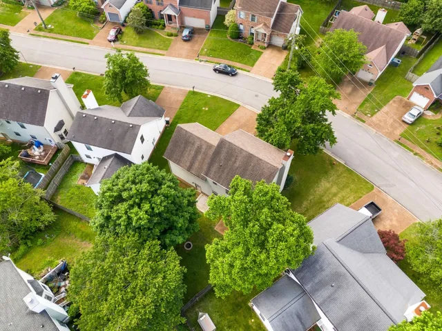 $465,000 | 7737 Poplar Ridge Drive, Nashville, TN 37221