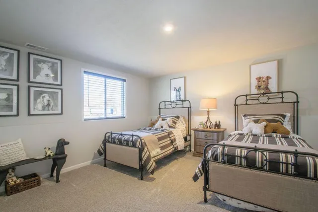 $289,900 | 610 Manorwood Circle, Benton Harbor, MI 49022