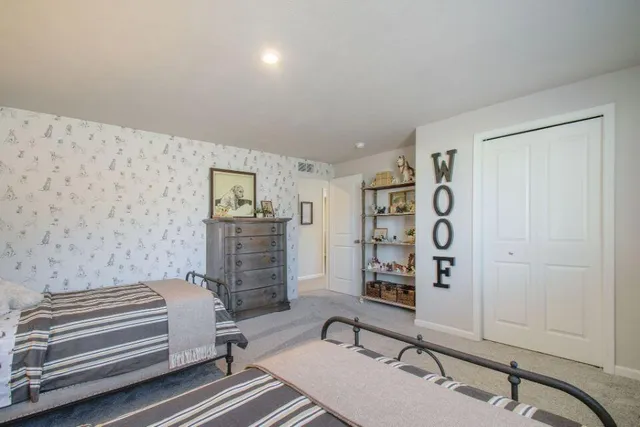 $289,900 | 610 Manorwood Circle, Benton Harbor, MI 49022