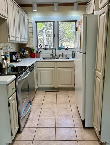 $185,000 | 10950 Hubbard Court, Rolla, MO 65401