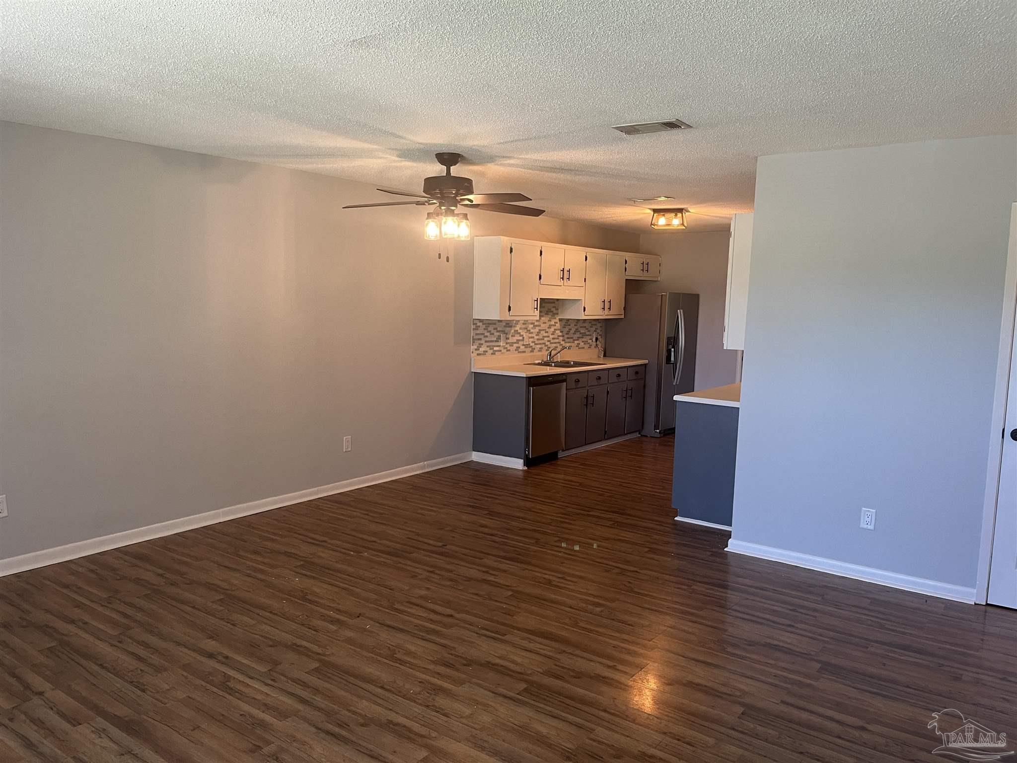 3238 Santa Rosa Drive Gulf Breeze, FL 32563 - Photo 2 of 30