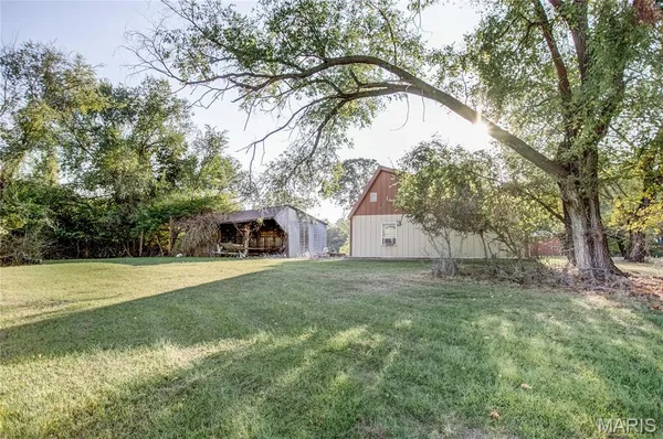 $160,000 | 697 East Bims Road, Brussels, IL 62013